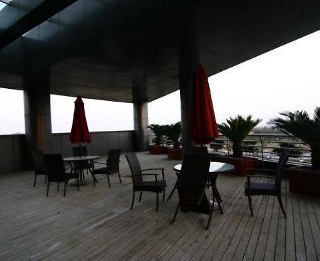 Huijin Lotus Hotel Suzhou  Bagian luar foto